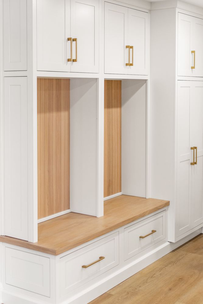 09_Mudroom_Lockers_Edited.jpg