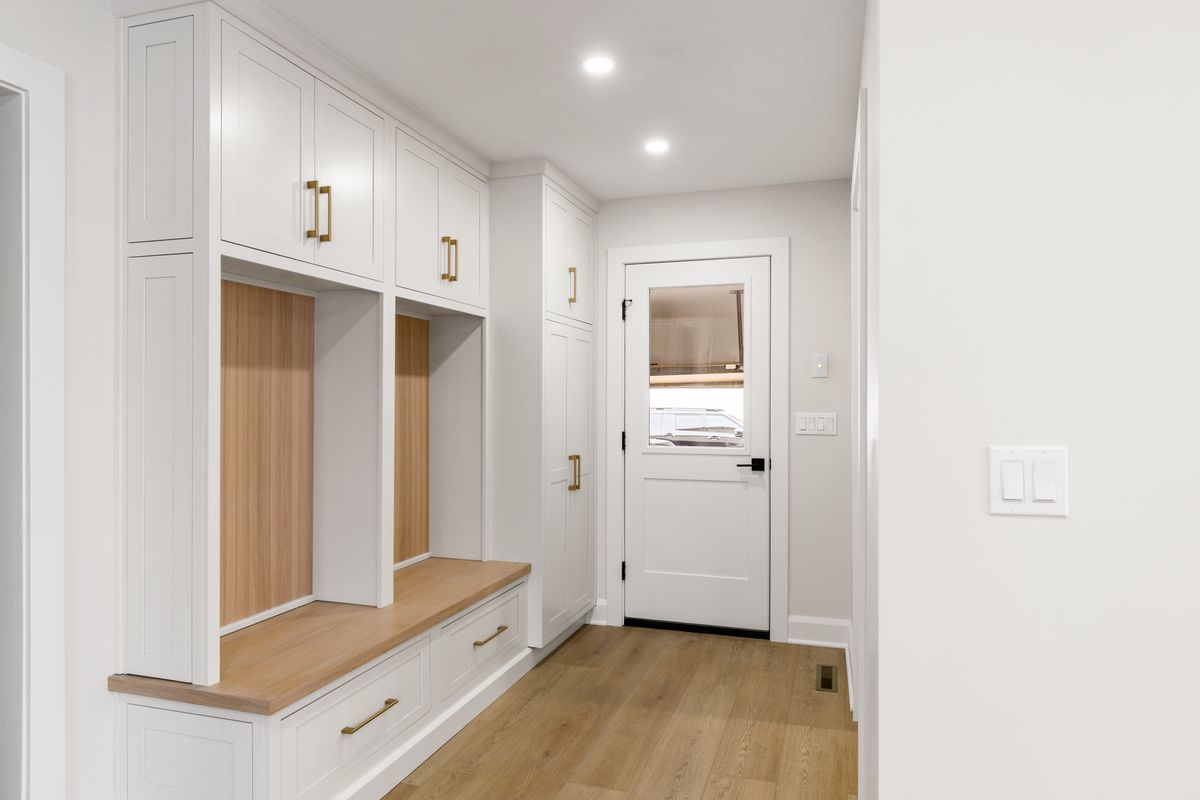 13_Mudroom_Edited.jpg