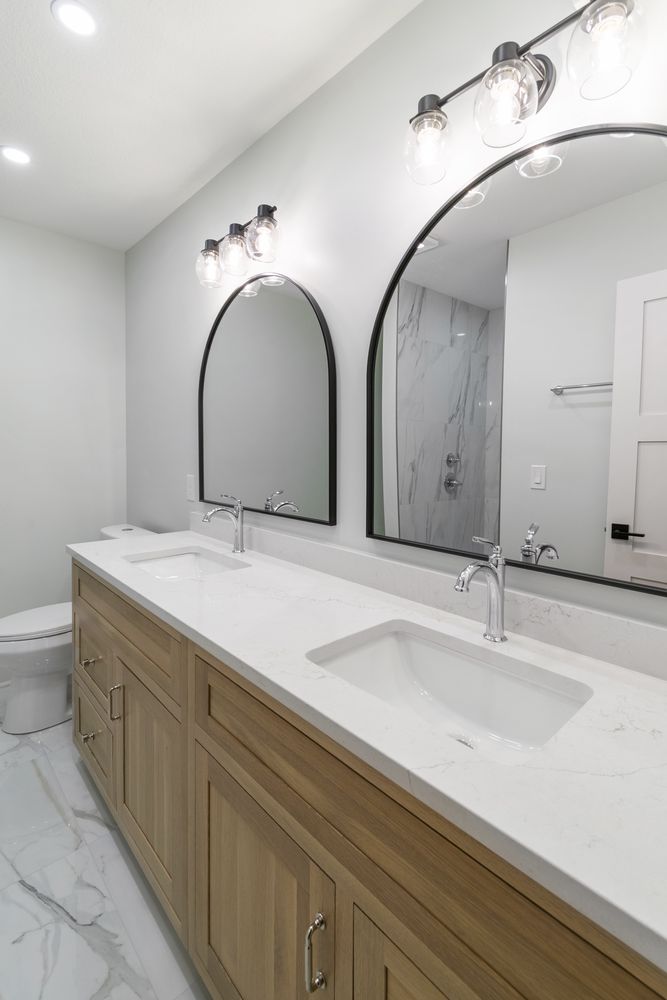 34_basement_guest_bath.jpg