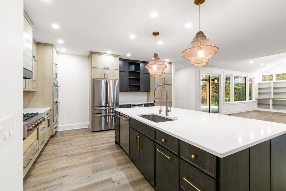 02_Main_Kitchen_Island_Edited.jpg