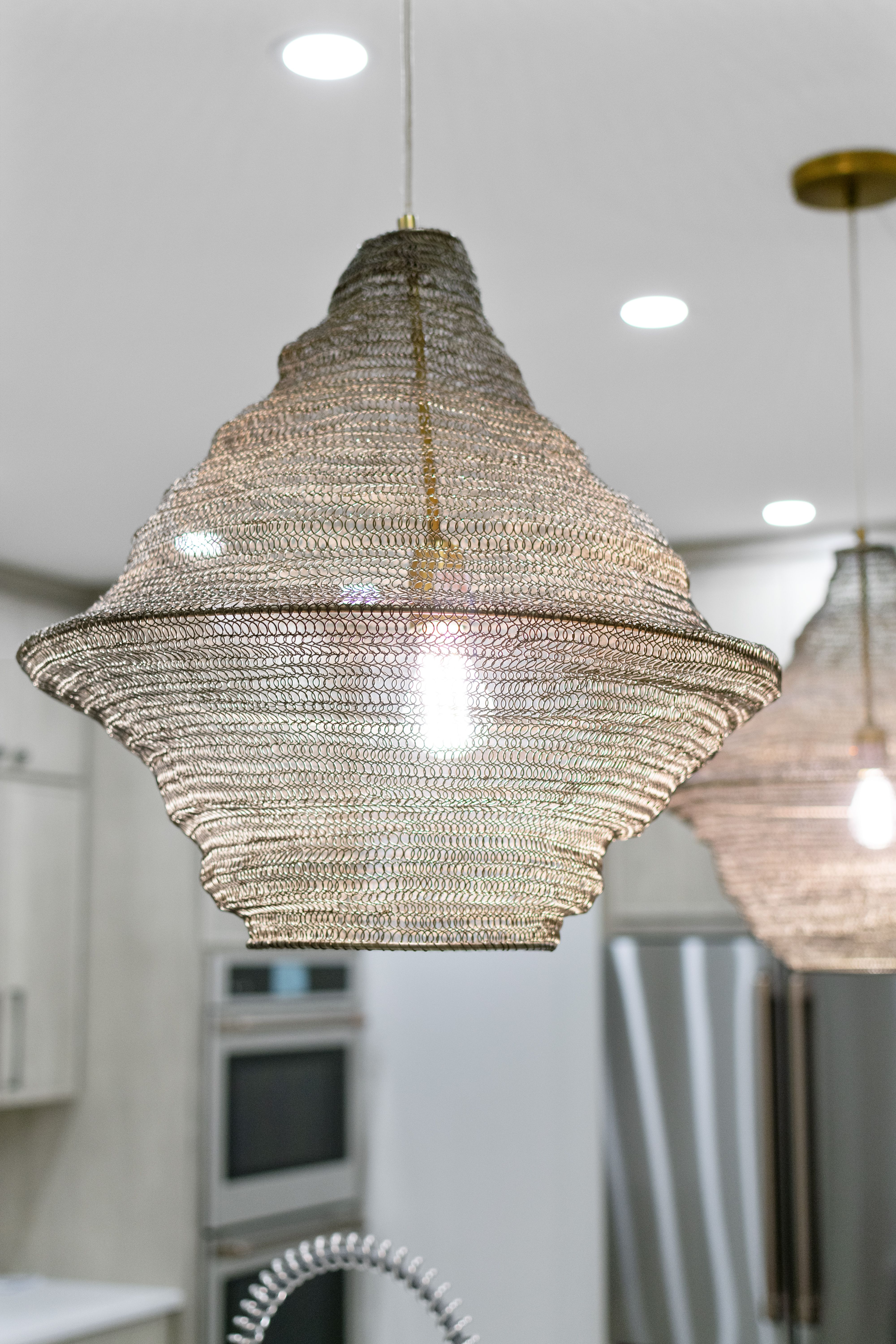 04_Detail_Kitchen_Pendant_Light_Edited.jpg